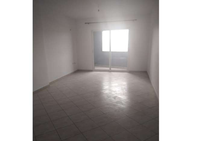 Shtepi me qera 2+1 ne Tirane - 350 Euro