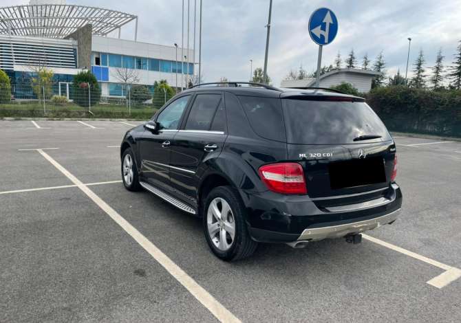Jepet me qera Mercedes Benz Ml duke filluar nga 45 euro dita,Airport Rinas