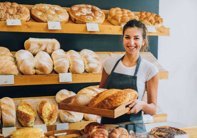 Njoftime Pune ne Tirane, Profesioni Shitese, Kuzhiniere,Ndihmes Bukepjekes, Furxhi , , Pagesa Me Marreveshje.