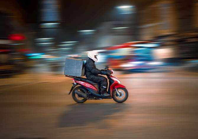 Job Offers Motorrist, Punetor/e Fast-Foodi