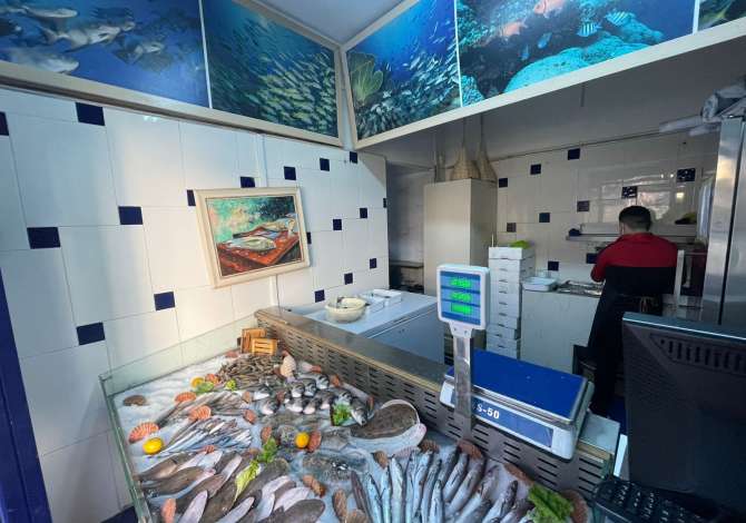 Shitet Biznesi Dyqan+Restorant Peshku ne Tirane