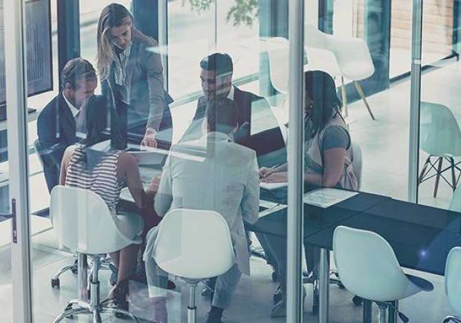 Njoftime Pune per Menaxher/e dyqani, Menaxher/e shitje, Pergjgjese turni, Kasiere/Shitese, Merchandiser ne Tirane