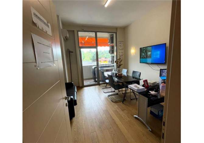 Ambient biznesi me qera 3+1 ne Tirane - 1,550 Euro