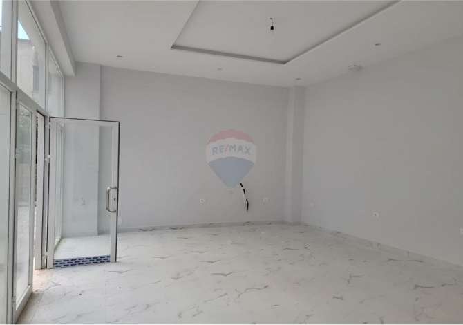 Ambient biznesi me qera 1+1 ne Tirane - 800 Euro