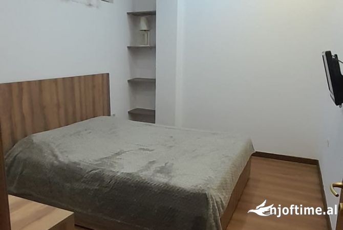Shtepi me qera 1+1 ne Tirane - 600 Euro