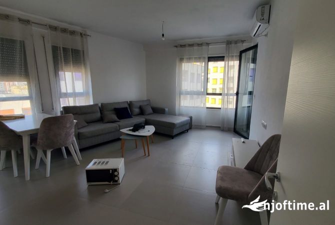 Shtepi me qera 1+1 ne Tirane - 400 Euro