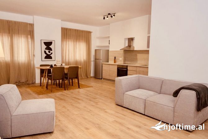 Shtepi ne shitje 3+1 ne Tirane - 355,000 Euro