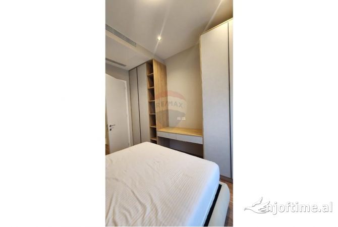 Shtepi me qera Apartament ne Tirane, 2+1, Mobilimi E mobiluar, Pagesa 1,300  Euro.