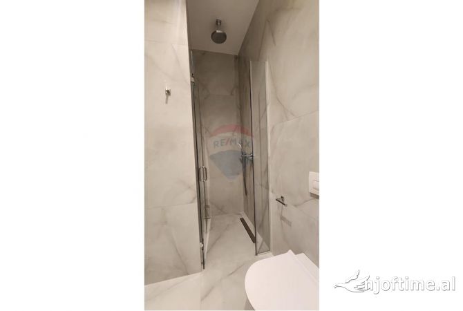 Shtepi me qera Apartament ne Tirane, 2+1, Mobilimi E mobiluar, Pagesa 1,300  Euro.