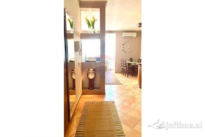 Shtepi me qera 1+1 ne Tirane - 600 Euro