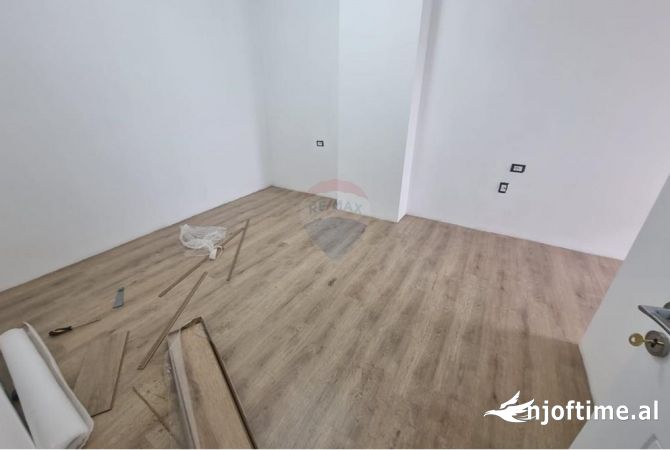 Shtepi ne shitje 2+1 ne Tirane - 135,000 Euro