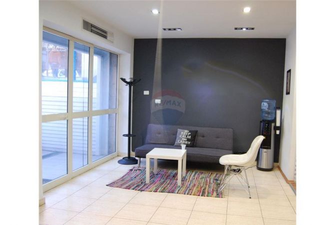 Business Property for Rent 1+1 in Tirana - 700 Euro