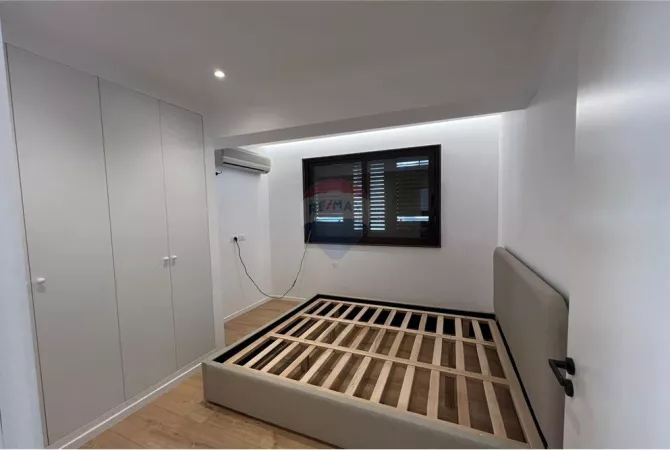 Shtepi me qera 1+1 ne Tirane - 650 Euro