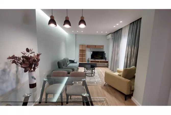 Shtepi me qera 1+1 ne Tirane - 700 Euro