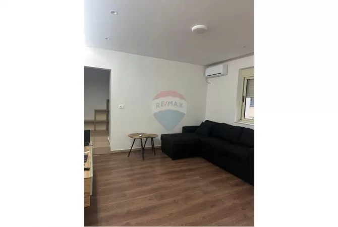 Shtepi me qera 1+1 ne Tirane - 550 Euro