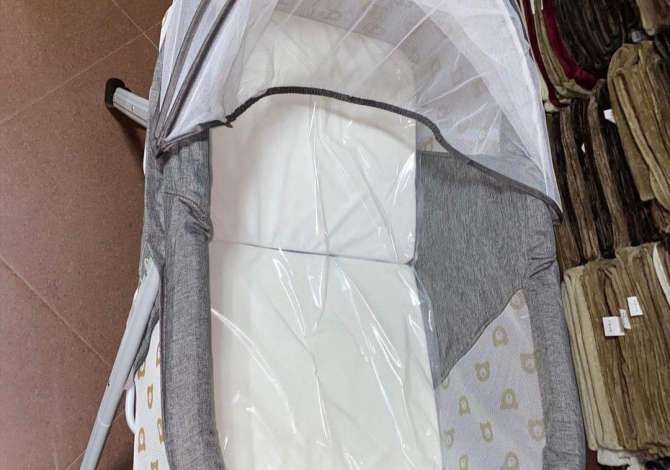 2 krevat+ set karroce lorelli te treja per 350 mij lek te vjetra