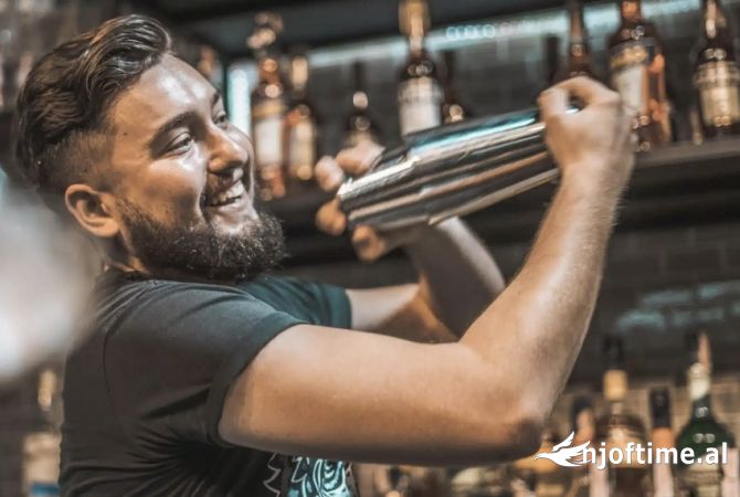Njoftime Pune Barman