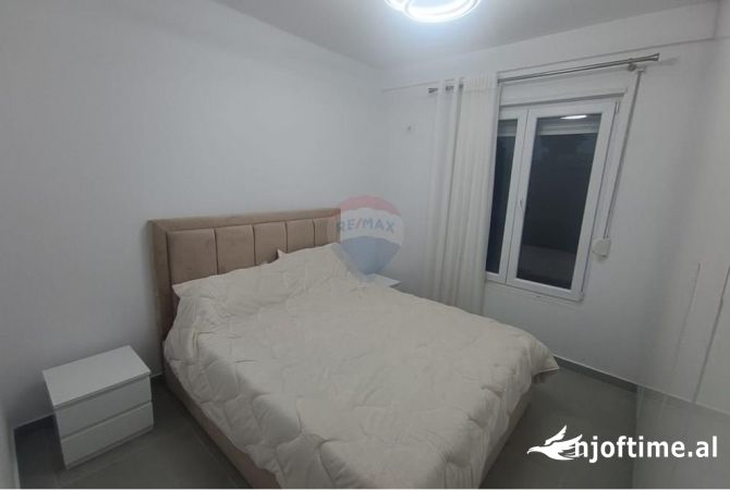 Shtepi me qera 2+1 ne Tirane - 500 Euro
