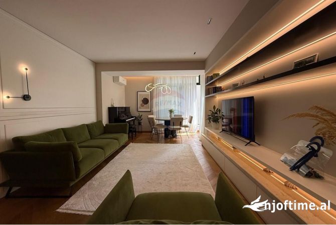 Casa in vendita 2+1 a Tirana - 395,000 Euro