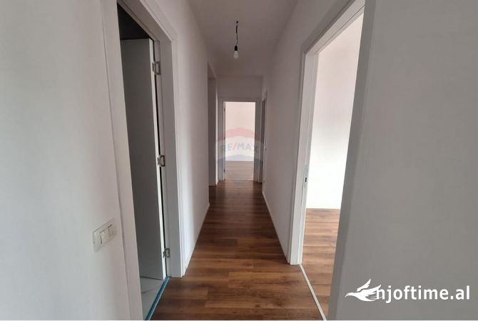 Shtepi me qera 2+1 ne Tirane - 500 Euro