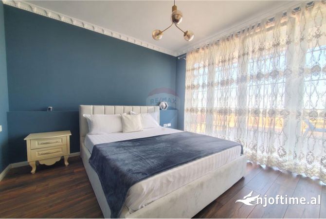 Shtepi me qera Apartament ne Tirane, 2+1, Mobilimi E mobiluar, Pagesa 800  Euro.