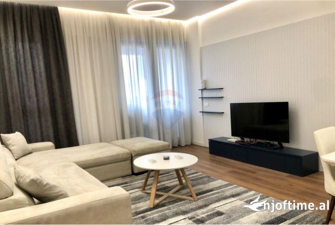 Shtepi me qera 1+1 ne Tirane - 900 Euro