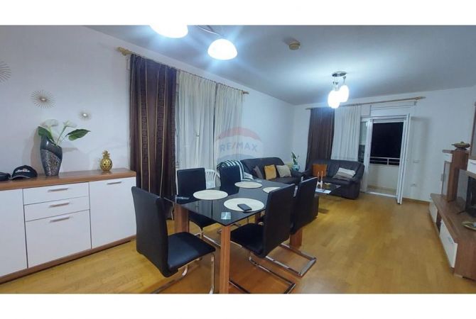 Shtepi me qera 2+1 ne Tirane - 850 Euro