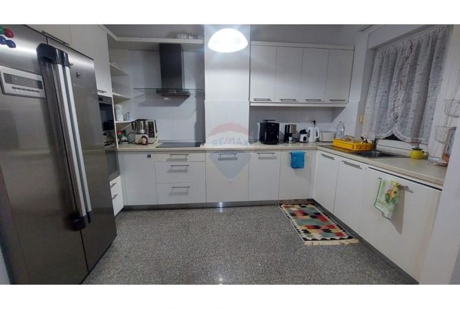 Shtepi me qera 2+1 ne Tirane - 850 Euro