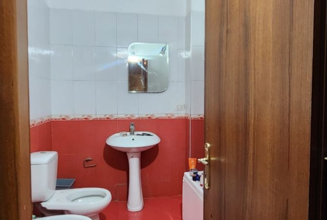 Shtepi ne shitje 2+1 ne Tirane - 185,000 Euro