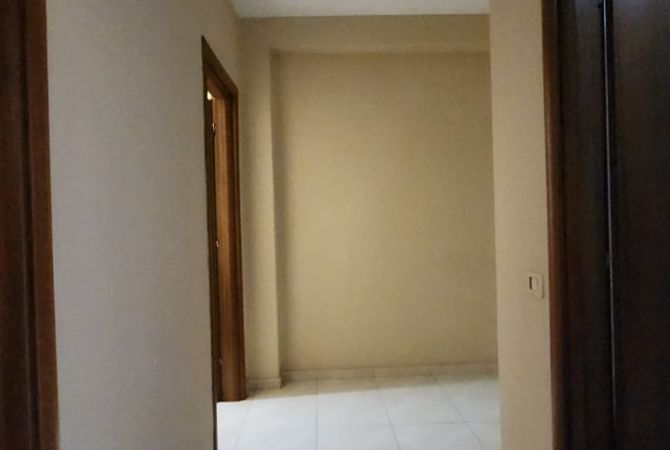 Shtepi ne shitje Apartament ne Tirane, 2+1, Mobilimi E mobiluar, Pagesa 185,000  Euro.