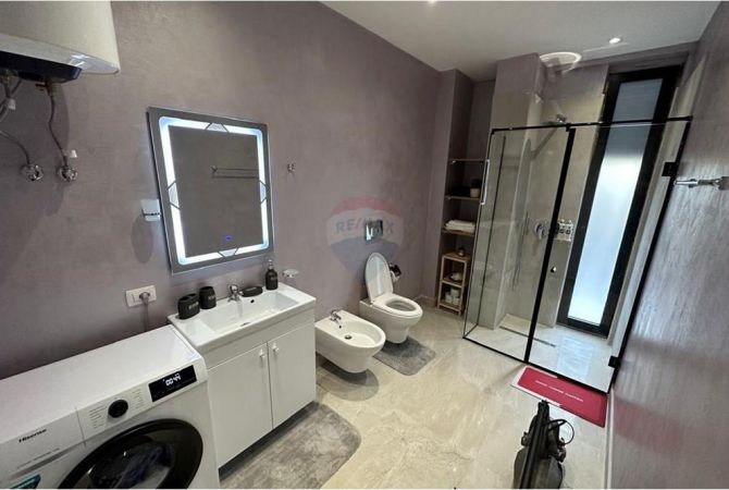 Apartment for sale in Tirana 1+1, Furnished