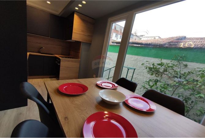 Shtepi me qera 2+1 ne Tirane - 700 Euro