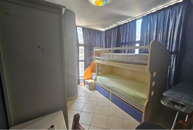 Shtepi me qera Apartament ne Tirane, 2+1, Mobilimi E mobiluar, Pagesa 65,000  Leke.