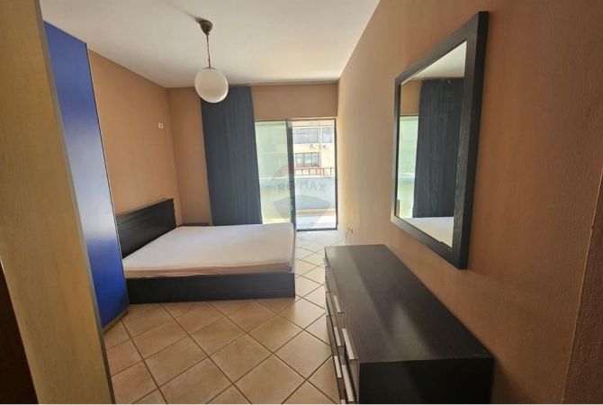Shtepi me qera 2+1 ne Tirane - 65,000 Leke