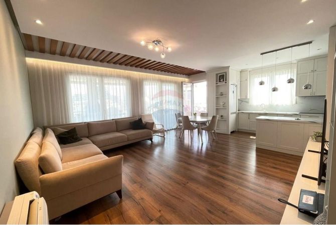 Shtepi me qera 2+1 ne Tirane - 1,400 Euro