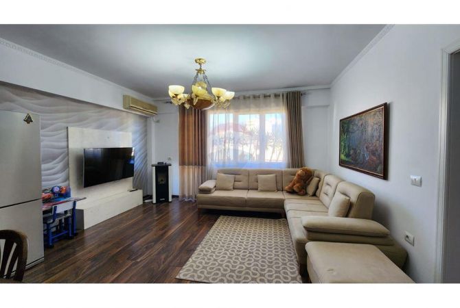 Shtepi me qera Apartament ne Tirane, 1+1, Mobilimi E mobiluar, Pagesa 730  Euro.