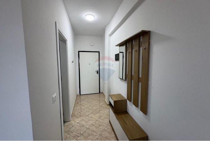 Shtepi me qera Apartament ne Tirane, 1+1, Mobilimi E mobiluar, Pagesa 550  Euro.