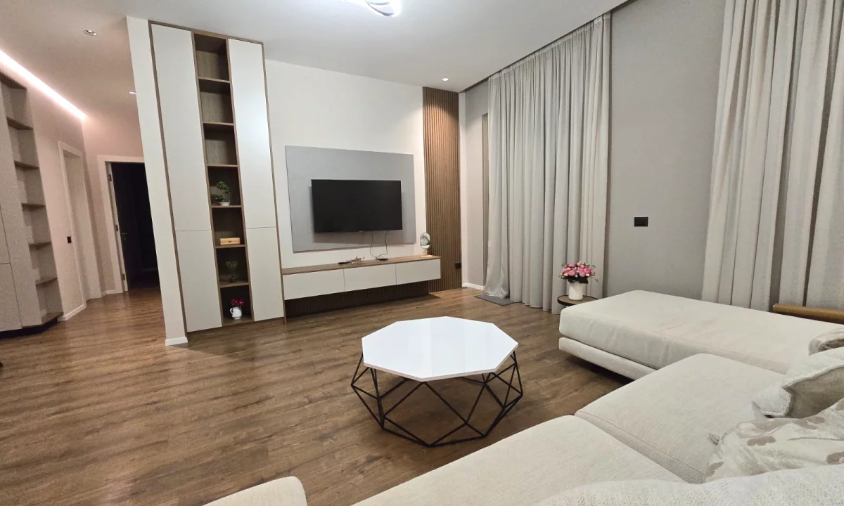 Shtepi me qera Apartament ne Tirane, 2+1, Mobilimi E mobiluar, Pagesa 1,500  Euro.