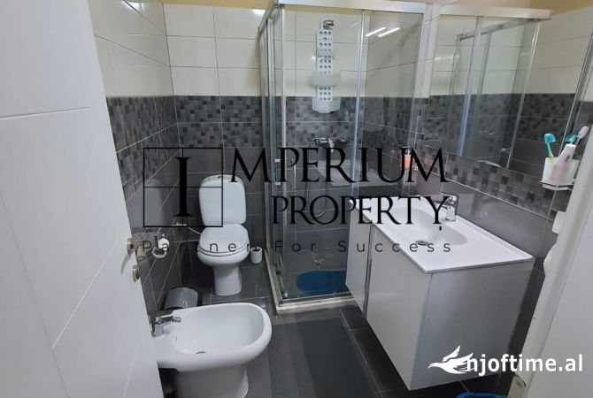 Shtepi me qera Apartament ne Durres, 2+1, Mobilimi E mobiluar, Pagesa 600  Euro.