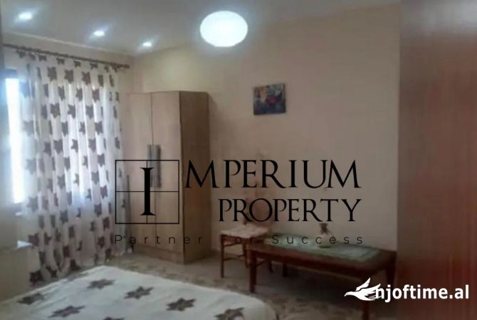 Shtepi me qera Apartament ne Durres, 2+1, Mobilimi E mobiluar, Pagesa 39,000  Leke.