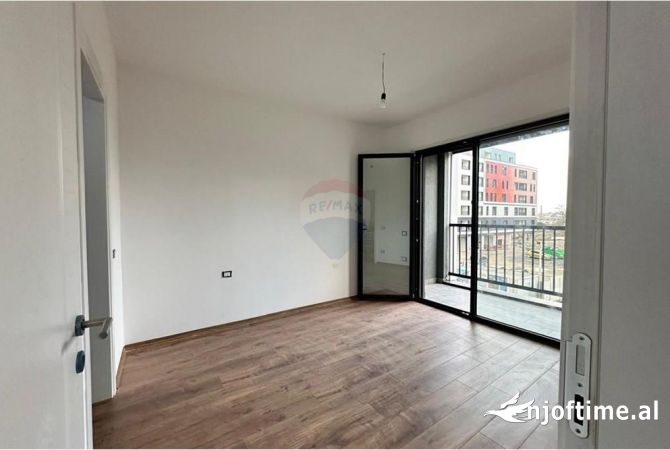 Shtepi ne shitje Apartament ne Tirane, 2+1, Mobilimi E mobiluar, Pagesa 184,000  Euro.