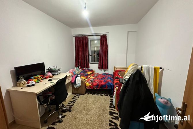 Shtepi ne shitje 2+1 ne Tirane - 130,000 Euro