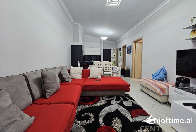 Shtepi ne shitje 2+1 ne Tirane - 160,000 Euro