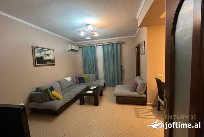 Shtepi ne shitje 2+1 ne Tirane - 110,000 Euro