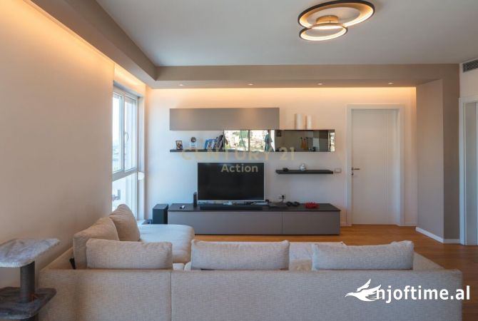 Shtepi ne shitje 3+1 ne Tirane - 345,000 Euro