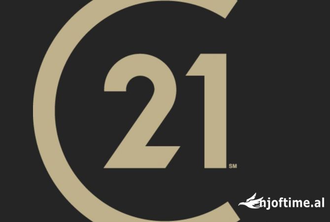 Shtepi ne shitje Apartament ne Tirane, 4+1, Mobilimi E mobiluar, Pagesa 370,000  Euro.