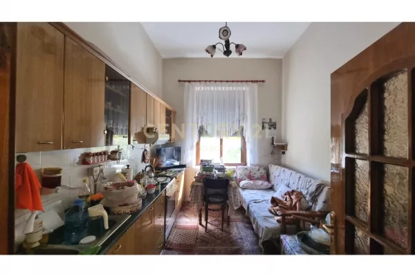 Casa in affitto 3+1 a Tirana - 800 Euro