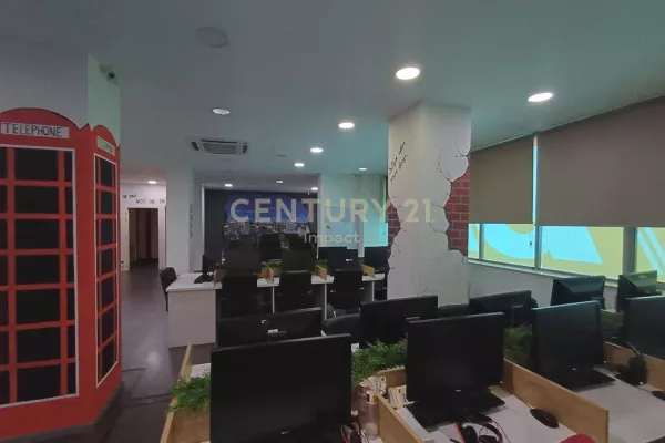 Ambient biznesi ne shitje 3+1 ne Tirane - 888,000 Euro