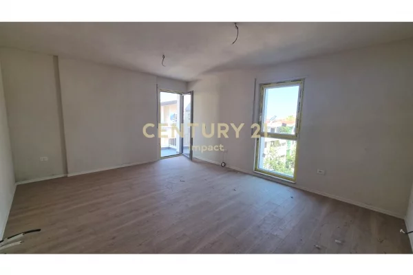 Shtepi me qera 1+1 ne Tirane - 400 Euro