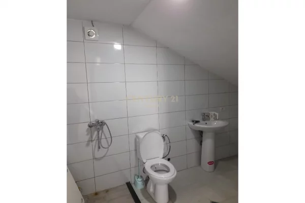 Shtepi ne shitje 5+1 ne Tirane - 350,000 Euro